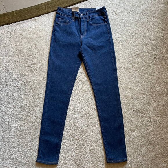 NWT Levi's 721 High Rise Skinny Women Jeans Size 27/30 - Picture 2 of 13